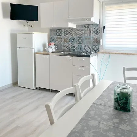 Apartmani Adrijan Krk Krk Town Exterior photo